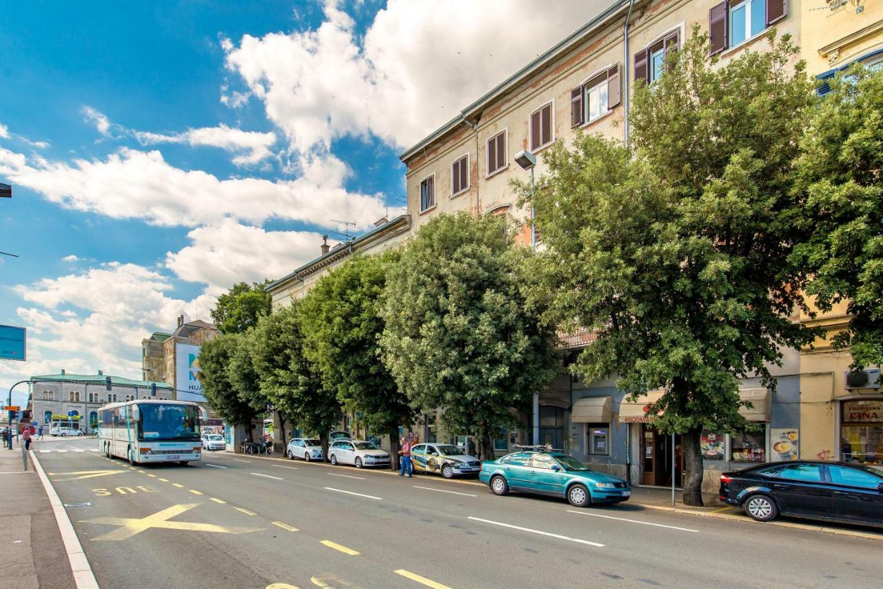 Apartments Carpathia Fiume Kültér fotó